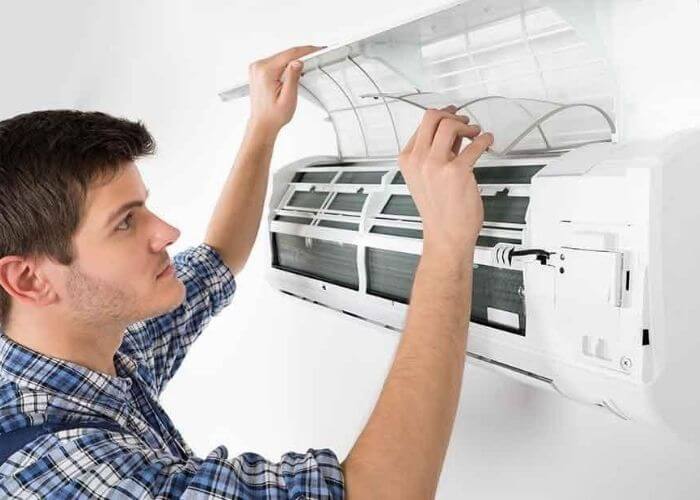 Vệ sinh làm sạch toàn bộ điều hòa định kỳ Vệ sinh làm sạch toàn bộ điều hòa định kỳ