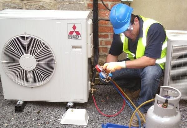 Kiểm tra gas máy lạnh