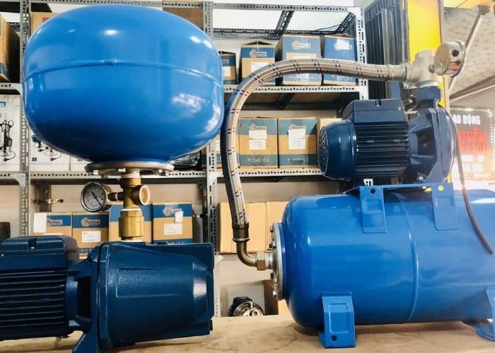 Bơm tăng áp cho đường nước nóng Bơm tăng áp cho đường nước nóng