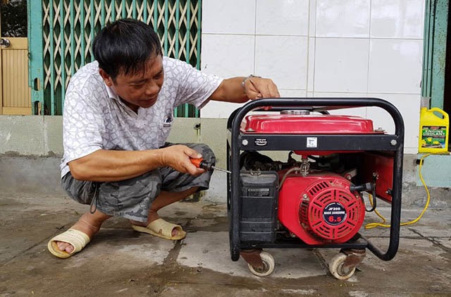 Máy phát điện không đủ điện áp là gì?