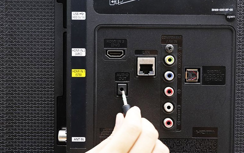 Cách kết nối âm thanh từ tivi Sharp ra loa