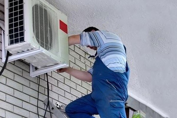 Lưu ý khi lắp bẫy dầu điều hòa