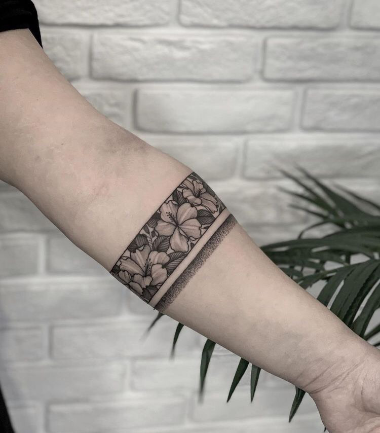 Hình xăm dán cao cấp tattoo vòng tay 6x23cm Dán ở tay chân đùi ngực  vai lưng cơ thể  Lazadavn