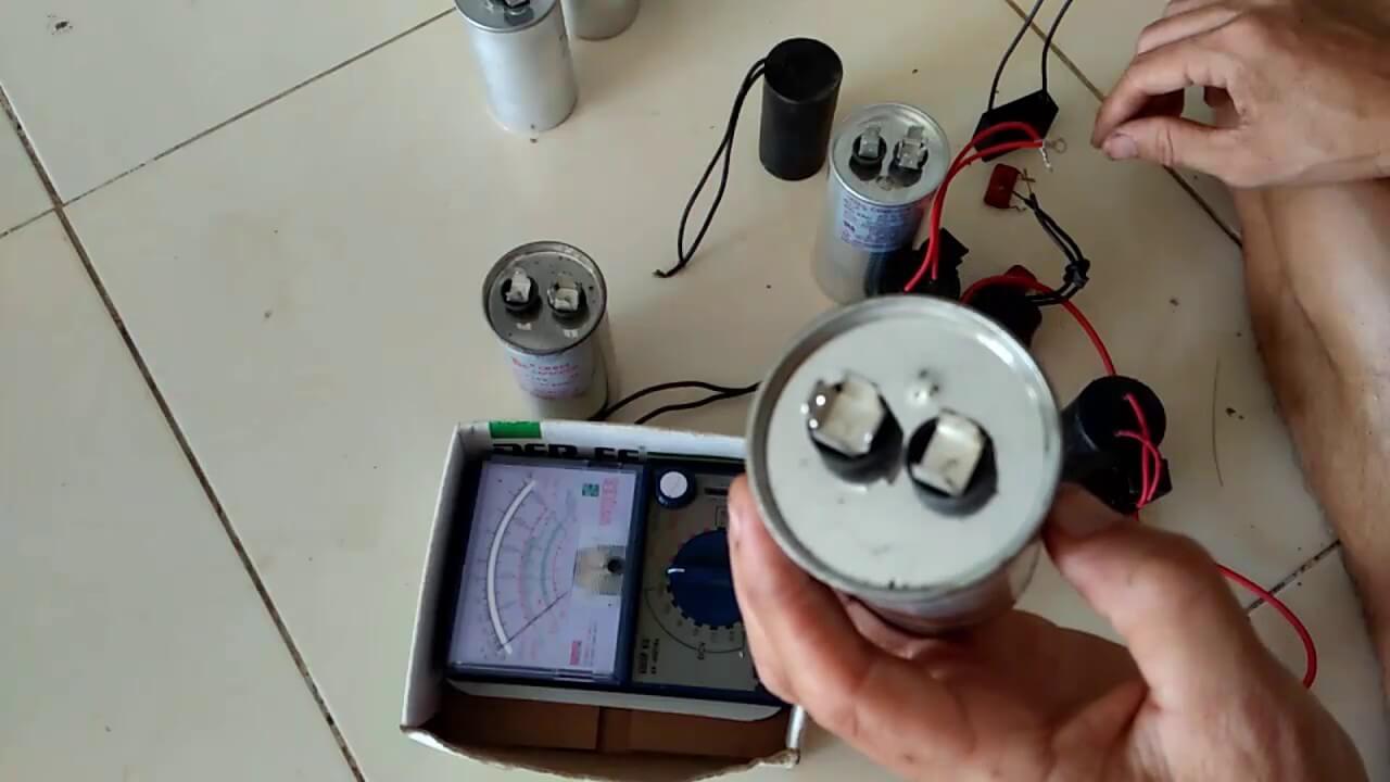 Điều hòa Panasonic không mát, không lạnh do hỏng tụ điện, bo mạch