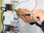 Điều hoà bị nhảy aptomat (máy lạnh nhảy CB): Nguyên nhân và cách sửa