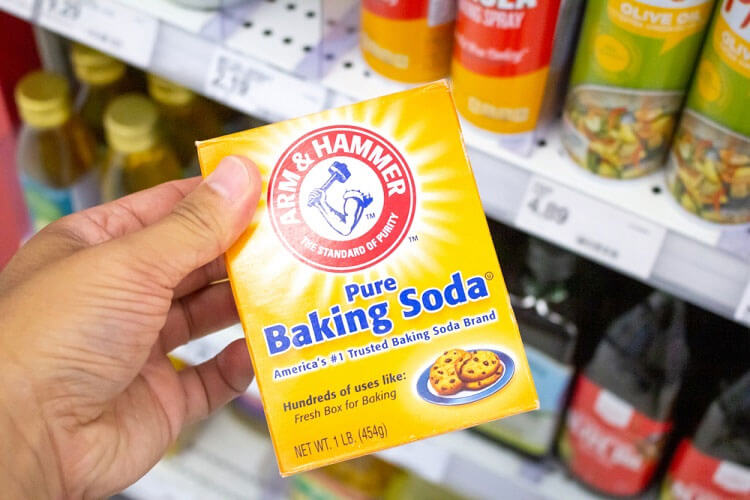 Cách vệ sinh lò nướng bị rỉ sét bằng baking soda