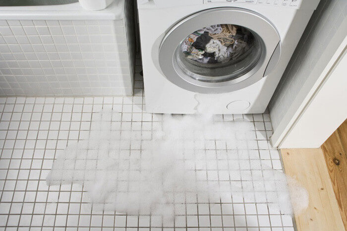 Máy giặt thường bị tràn nước khi sử dụng