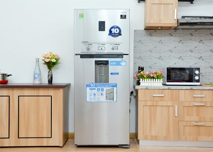 Tủ lạnh nóng bất thường do thời tiết nóng bức