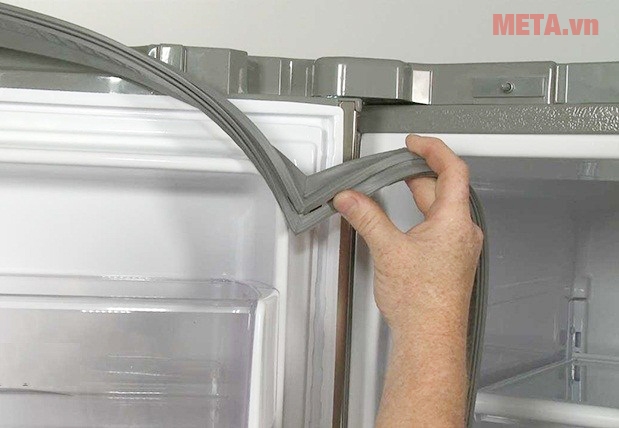 Gioăng tủ lạnh hỏng khiến tủ lạnh nóng 2 bên bất thường