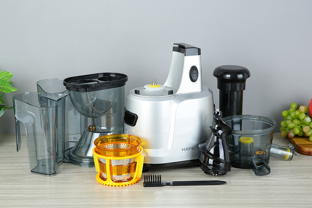 Máy ép chậm Hafele được đánh giá cao về thiết kế