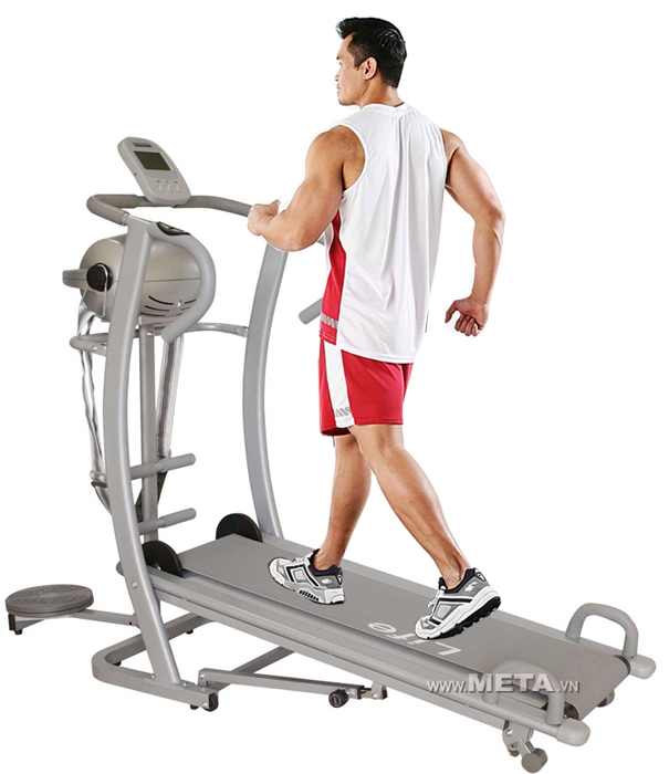 Máy chạy bộ cơ sử dụng lực của chân để chạy nên không có động cơ, nhỏ và nhẹ