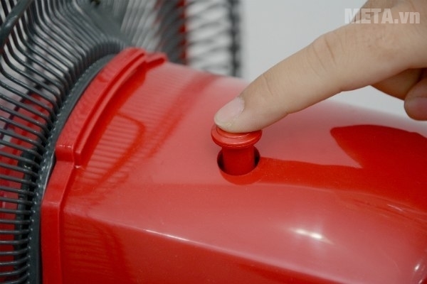 Tuốc năng của quạt rất dễ gẫy.