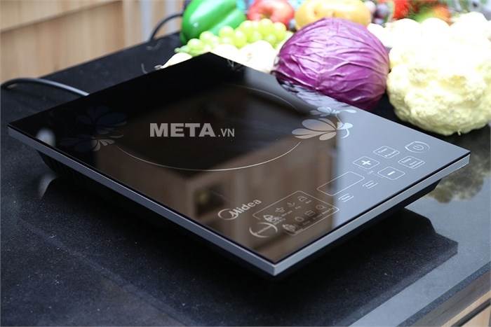 Bếp từ Midea