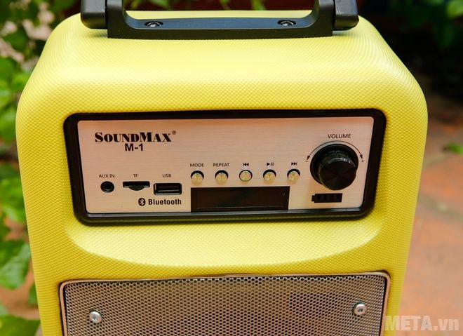 Loa di động Soundmax M-1 hỗ trợ kết nối không dây Bluetooth