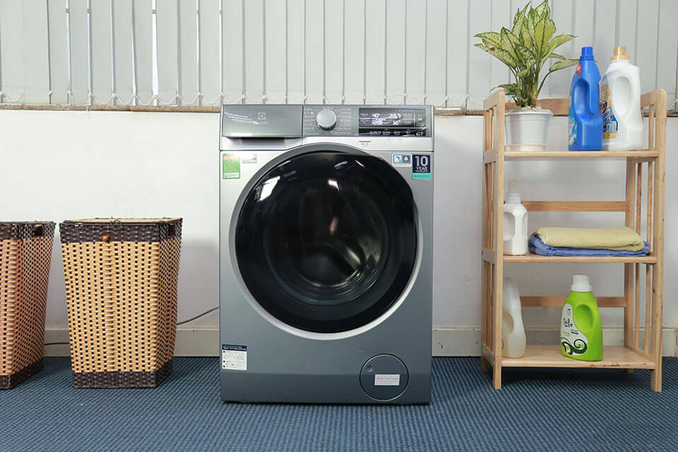 Nên mua máy giặt vào thời điểm các hãng chuẩn bị ra mắt các mẫu sản phẩm mới