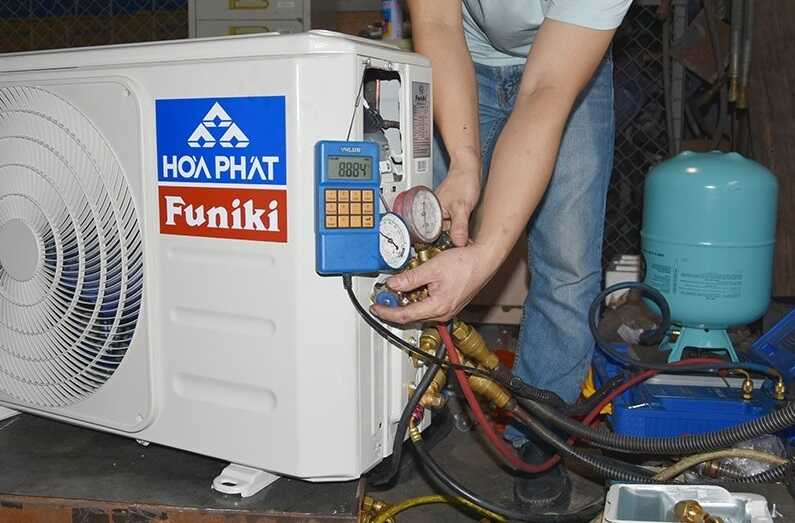 Điều hòa Funiki lỗi F4 do thiếu/hết gas