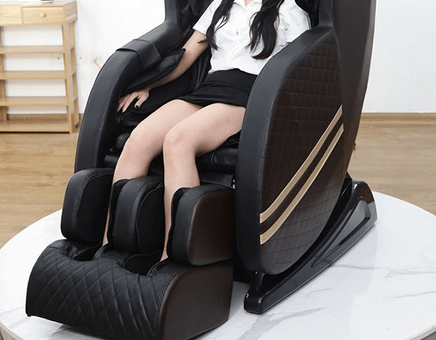 Ghế massage không nâng được bắp chân là một trong các lỗi thường gặp ở ghế massage