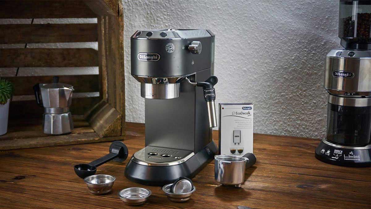 Máy pha cà phê đắt nhất thế giới: Javabot