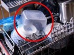 Máy rửa bát rửa không sạch, không khô hộp nhựa do đâu và cách khắc phục