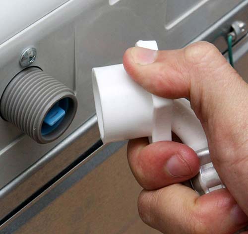 Máy giặt AQUA cửa ngang báo lỗi E4 do van cấp nước bị hỏng