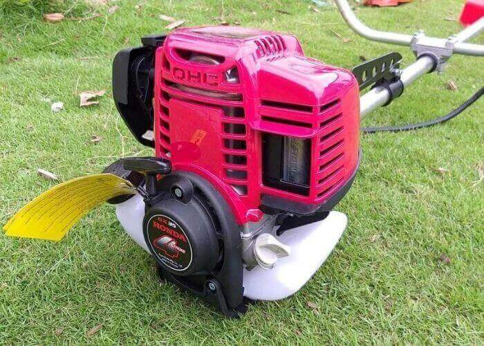Máy cắt cỏ Honda 4 thì cũ