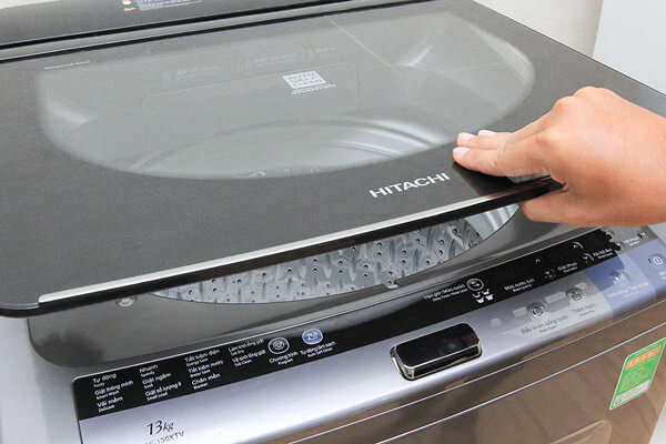 Máy giặt Hitachi báo lỗi F9 là lỗi gì?