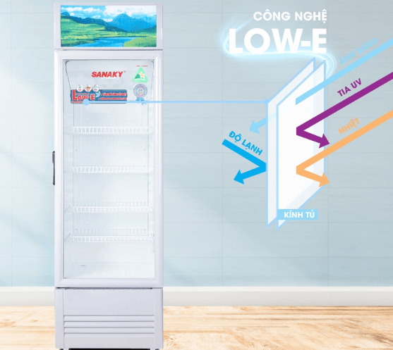 Tủ mát Sanaky được trang bị kính LowE