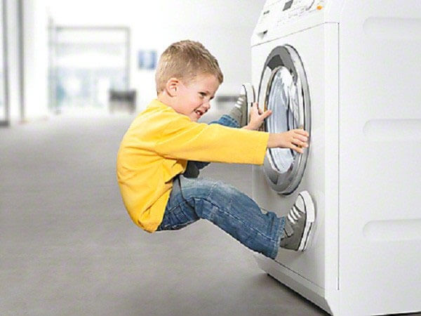 Lỗi LOC máy giặt Electrolux là gì?
