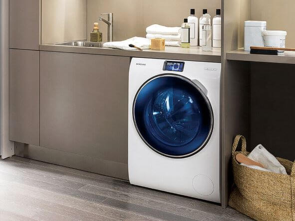 Sửa lỗi U6 máy giặt Samsung bằng cách kê thiết bị ở nơi bằng phẳng