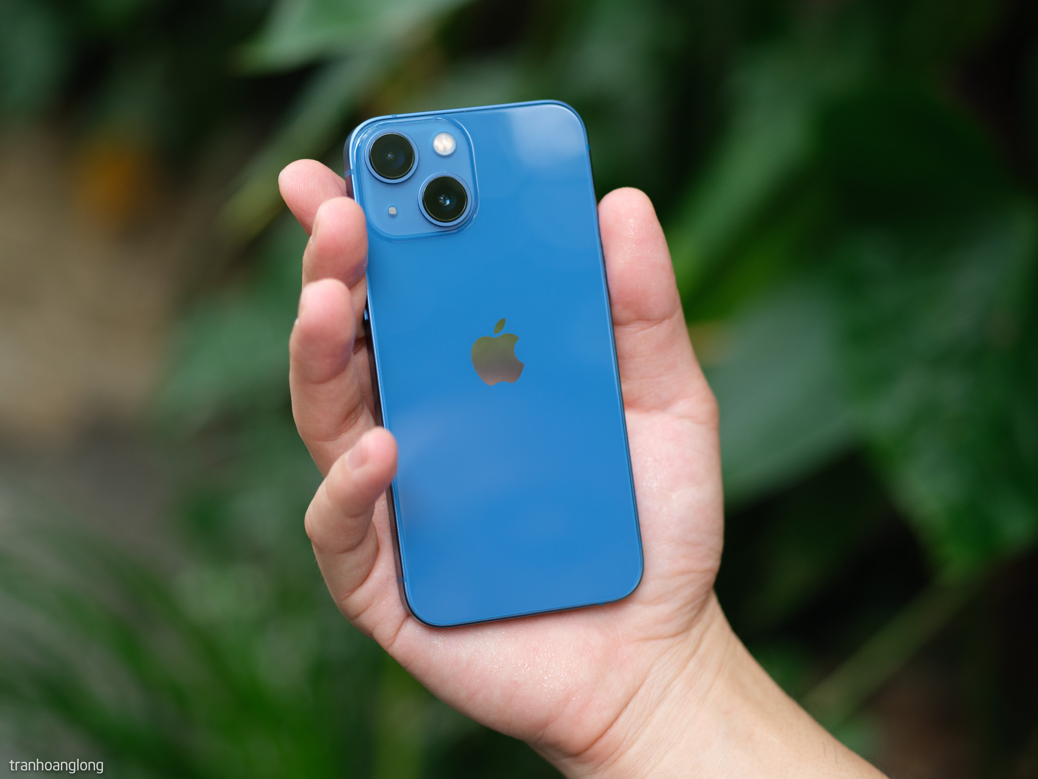 iPhone 13 mini