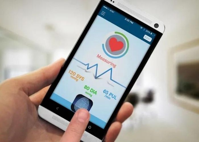 Cơ chế hoạt động của ứng dụng đo huyết áp trên điện thoại