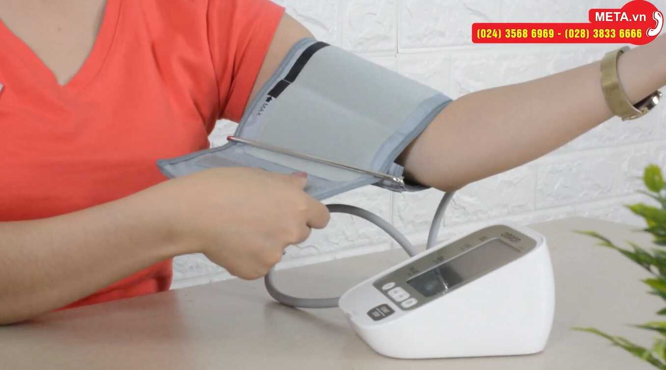 Quấn vòng bít vào vị trí muốn đo