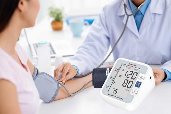 Cần làm gì khi chỉ số SYS trên máy đo huyết áp bất thường? 