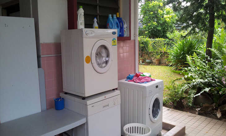 Lắp đặt máy giặt ở vị trí không hợp lý