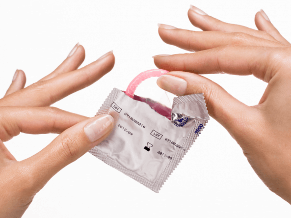 Hướng dẫn đeo bao cao su đúng cách