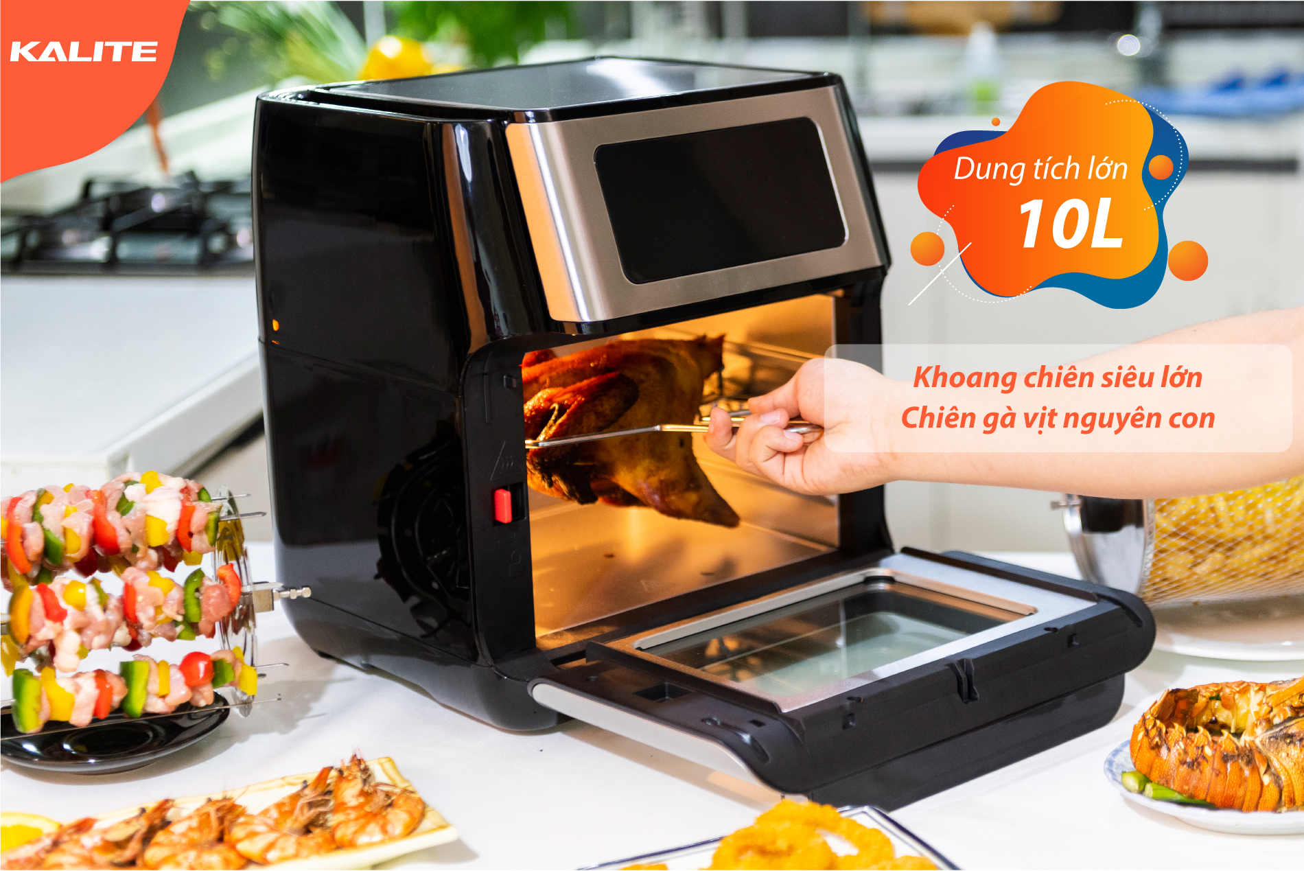 Dung tích 10 lít, khoang lò rộng rãi