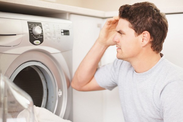 Làm thế nào để hạn chế lỗi máy giặt đang giặt bị mất điện?