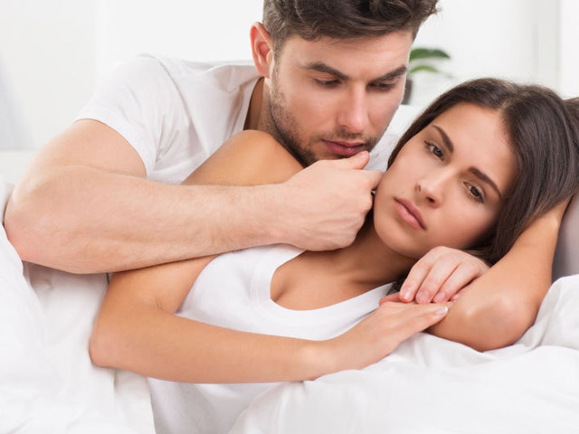 Giảm khoái cảm trong “cuộc yêu”
