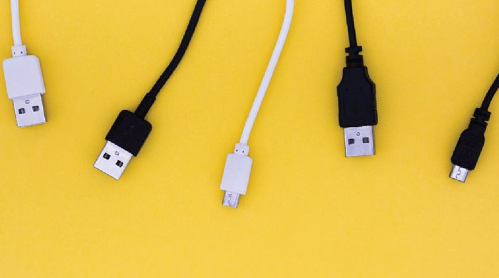 Chân sạc Micro USB