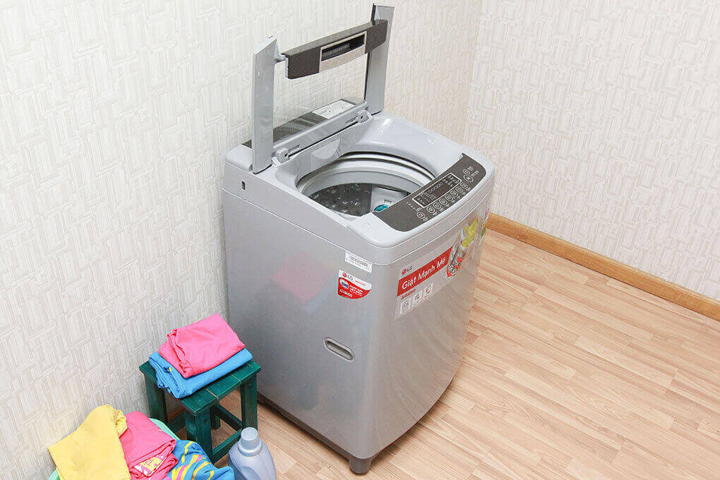 Máy giặt lồng đứng là một trong số các loại máy giặt phổ biến nhất hiện nay