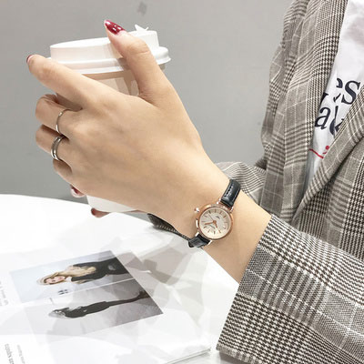 Cách chọn dây đeo đồng hồ cho người tay nhỏ