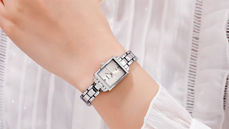 Lưu ý gì khi chọn đồng hồ cho người tay nhỏ?