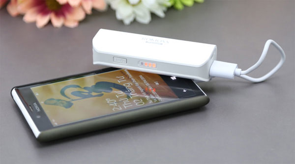 Bảo quản sạc dự phòng đúng cách bằng việc nạp xả pin định kỳ khi không dùng đến