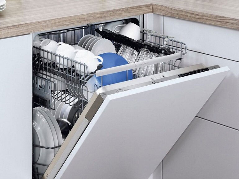 Tính năng sấy khô Xtra Dry giúp bát đũa luôn khô ráo, sạch sẽ 