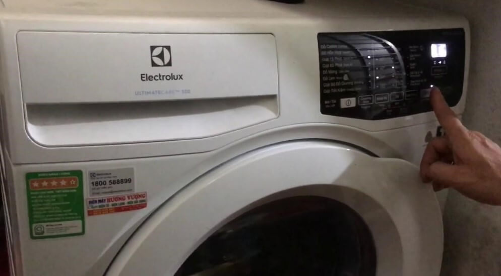 Lỗi E2 máy giặt Electrolux là gì?