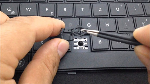 Khắc phục tình trạng bàn phím laptop bị liệt một số phím