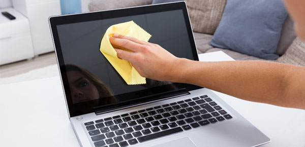 Cách dán màn hình laptop