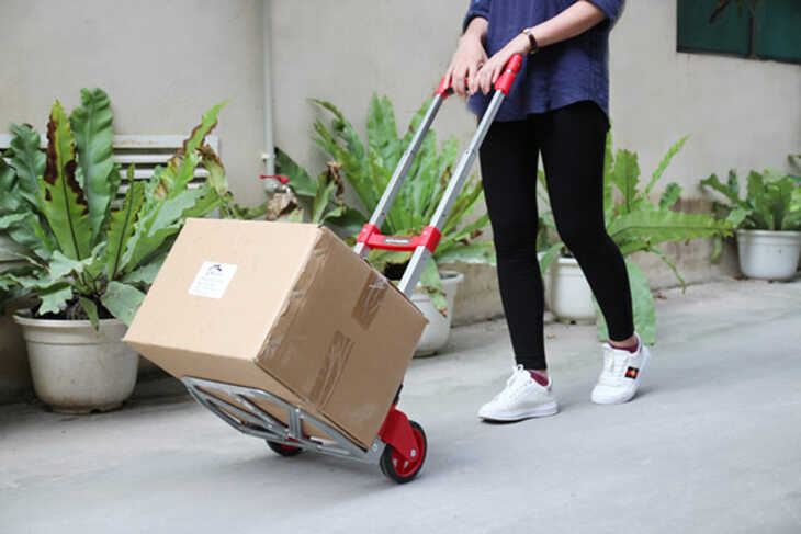 Lưu ý tốc độ sử dụng xe đẩy hàng