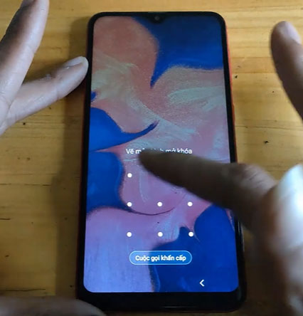 Cách đặt mật khẩu mẫu hình cho Samsung
