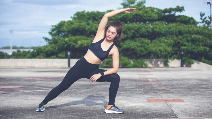Cách lắc vòng giảm mỡ bụng hiệu quả 